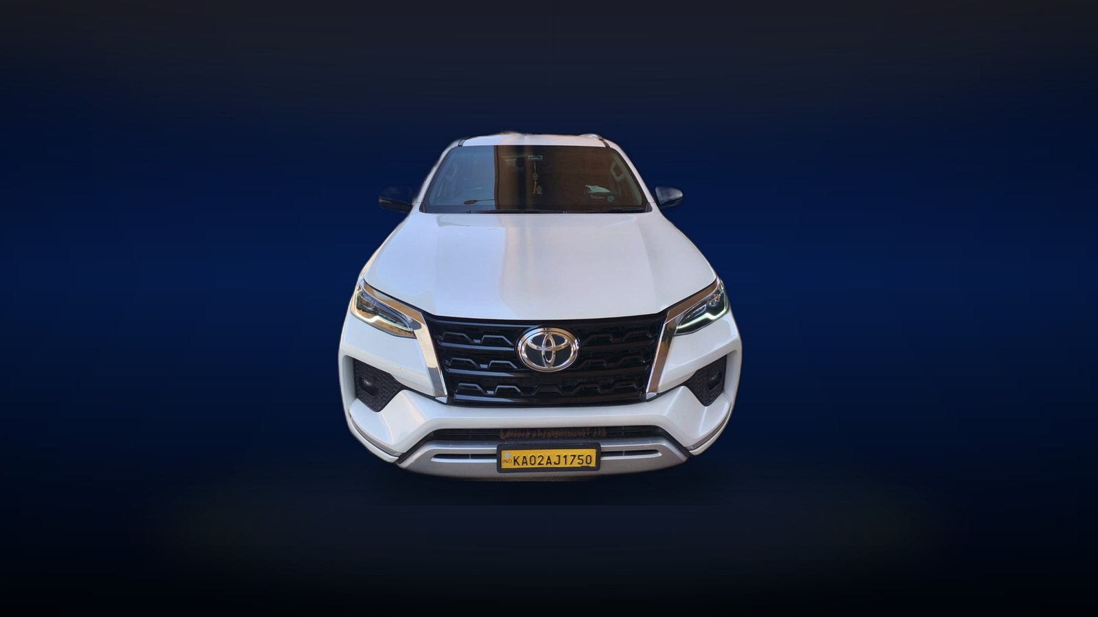 Innova Crysta — Ramani Cabs